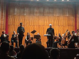 Read more about the article Kamerni ansambl 13 gudača, Srđan Sretenović i Dušan Panajotović, 29. V 2022.