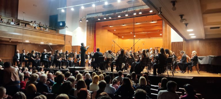 Read more about the article Gabrijel Felc i Beogradska filharmonija, simfonije Bruknera i Šumana, 16. XII 2022.