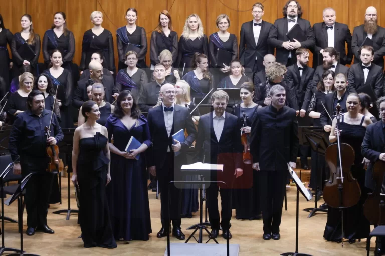 Read more about the article Bahova Misa u h molu, Beogradska filharmonija i Češki filharmonijski hor iz Brna, 19. I 2024.