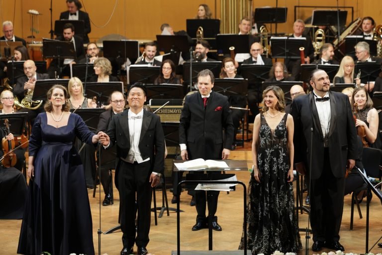Read more about the article U čast Pučiniju, koncert Hora i Simfonijskog orkestra Radio televizije Srbije, 25. IV 2024.