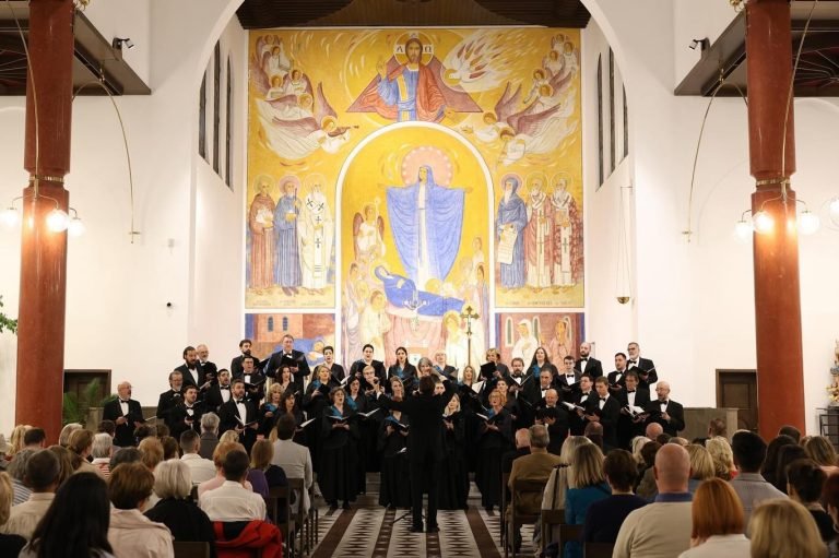 Read more about the article Bojan Suđić i Hor Radio televizije Srbije u izvođenju muzike Marka Tajčevića i Stevana Mokranjca, 20. IX 2024.